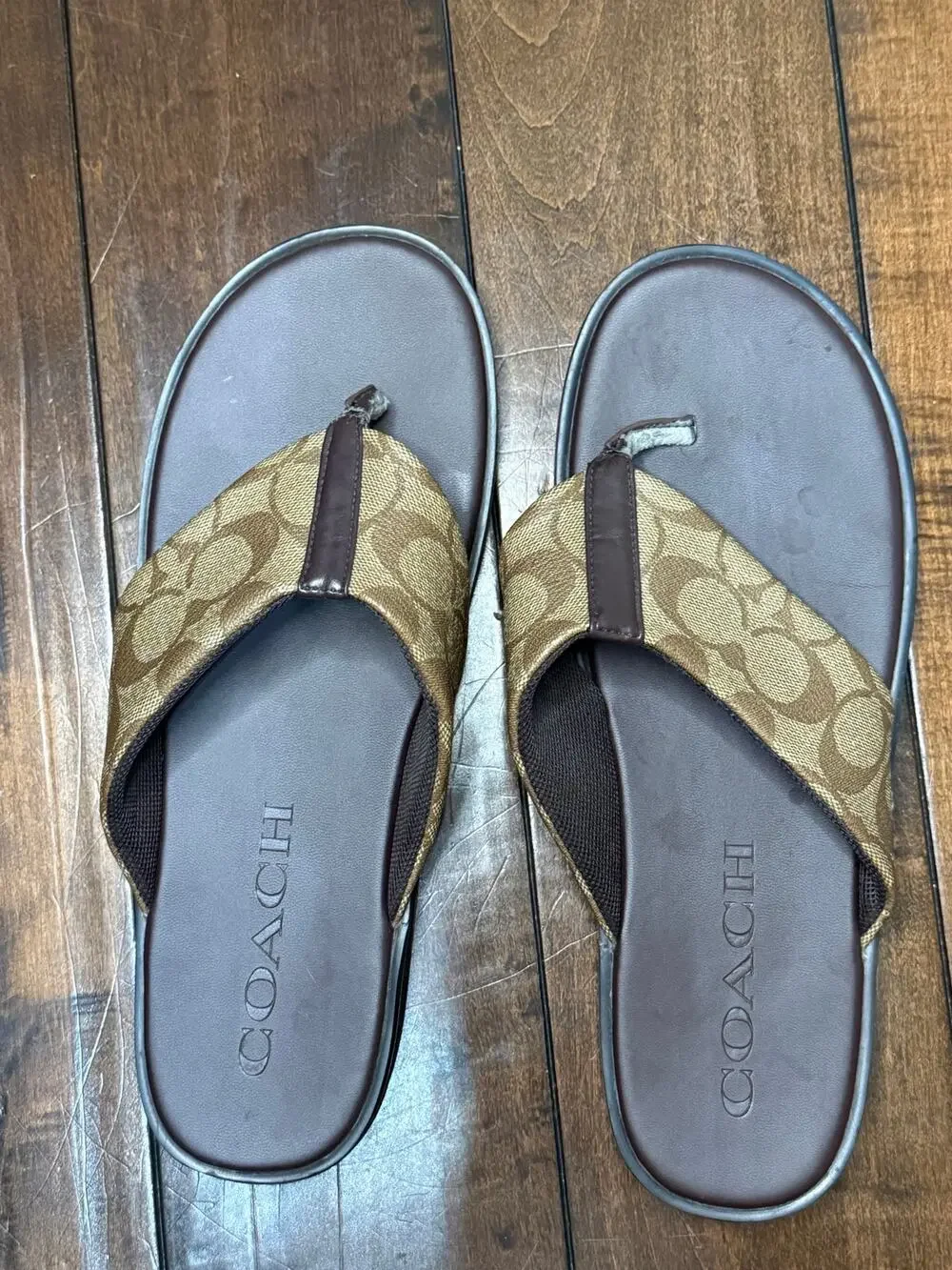 Coach Signature Flip Flop Size 10